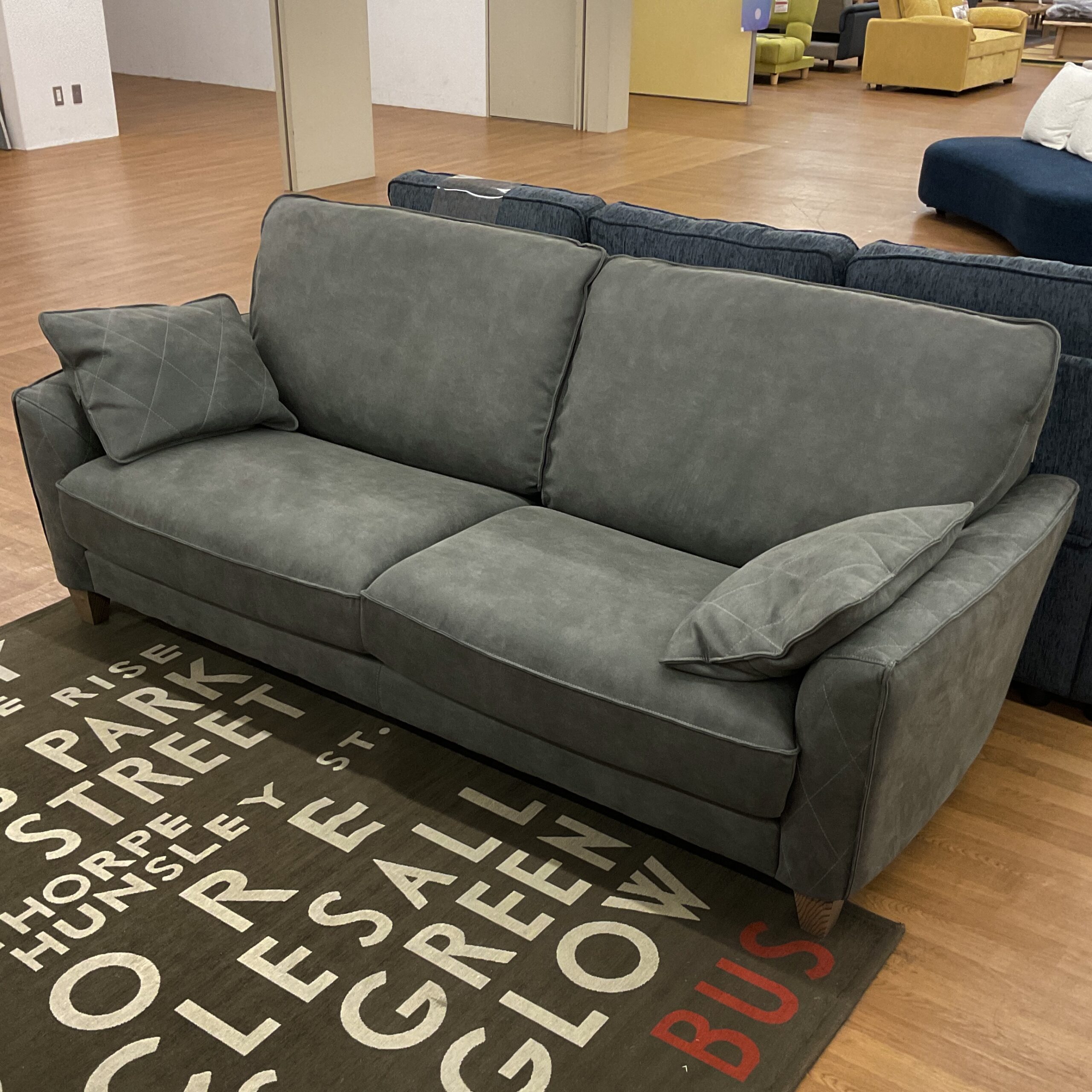 たこちちも　ソファー送料 LEATHERTEX®ソファ 新展示モデル4選 | 栗田家具センター
