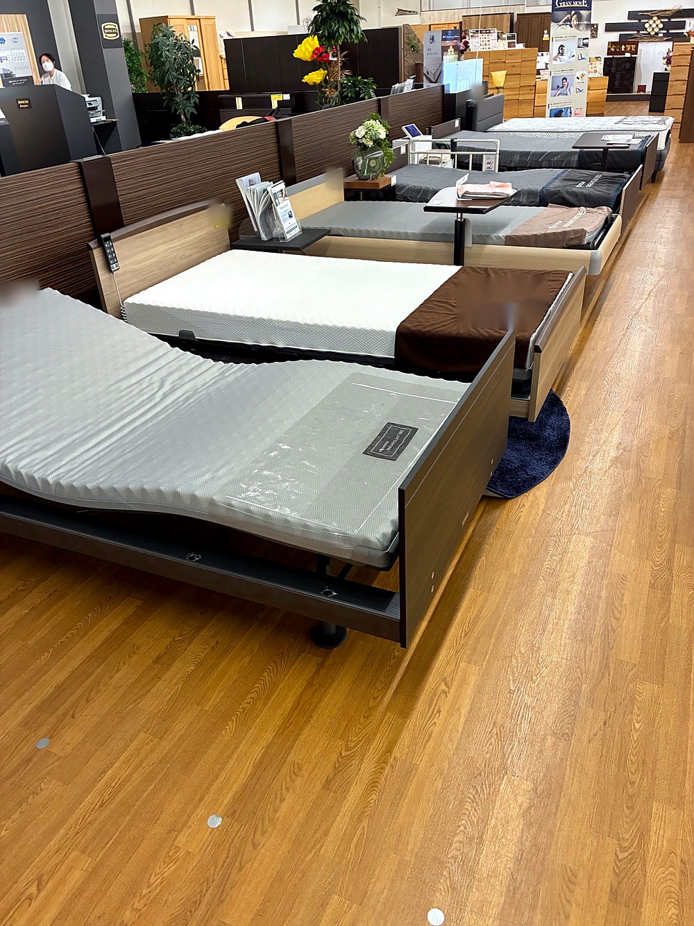 パラマウントベッドの電動ベッド展示|栗田家具センター静岡店